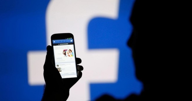 Facebook, yalan haber paylaşanı gösterecek
